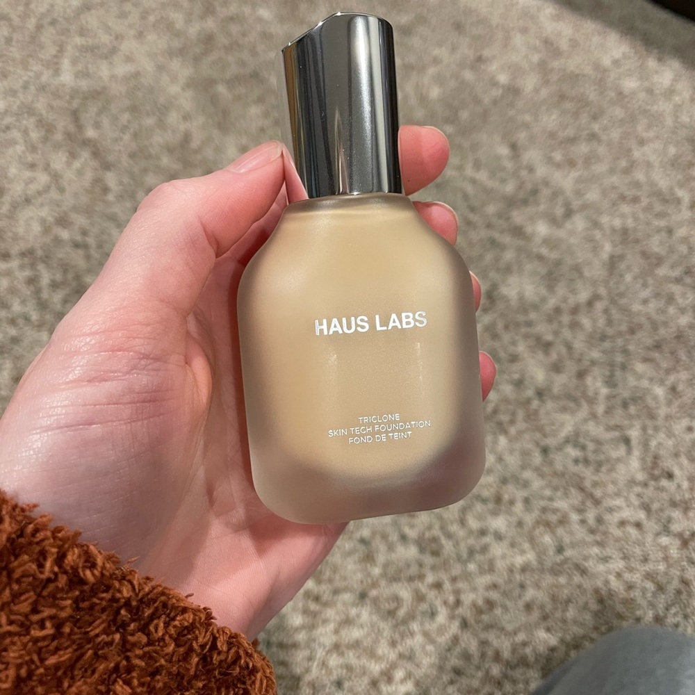 Haus Labs Foundation Light Warm 120
